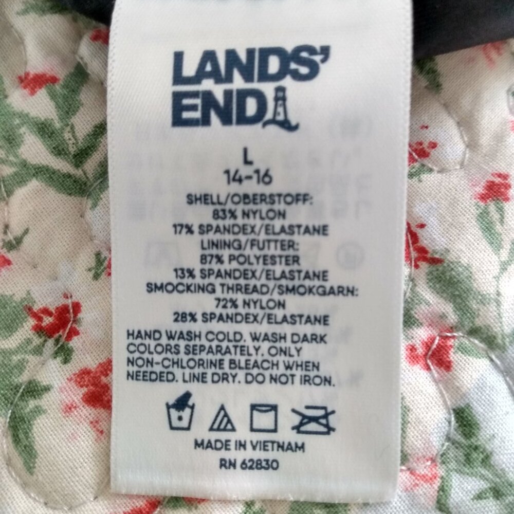 Nwt, lands end sz lg, swim top - Picture 2 of 7